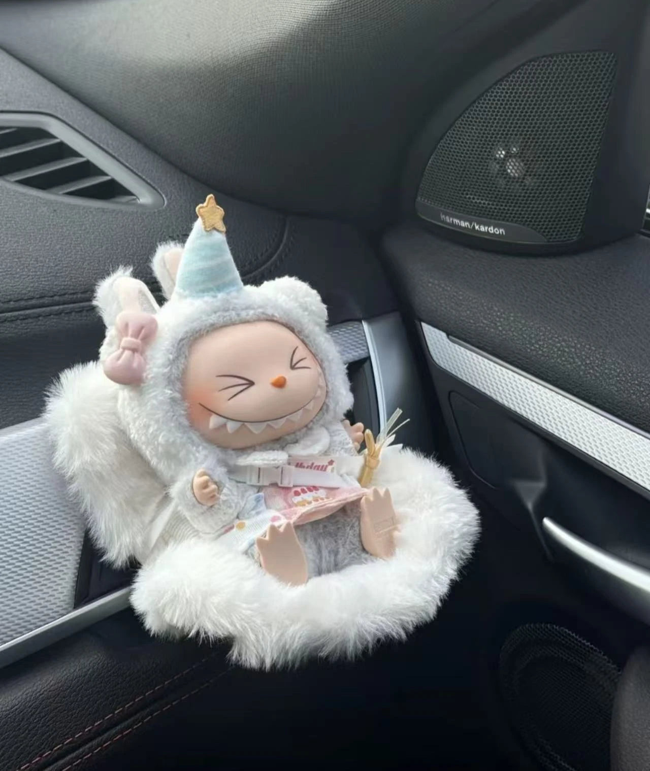 Bubu Plush Safety Car Seat
